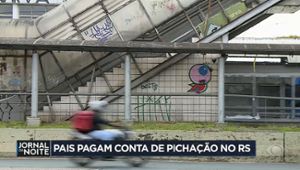 Pais pagam conta de pichação no Rio Grande do Sul