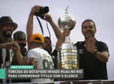 Torcida do Botafogo toma as ruas do Rio para comemorar a Libertadores