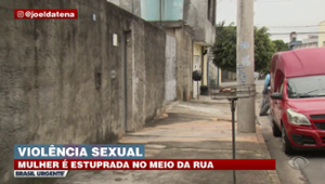 Mulher é atacada por homem no meio da rua voltando pra casa