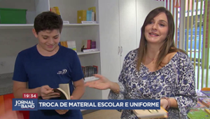 Escolas incentivam a troca de livros e uniforme