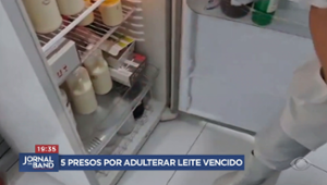 Cinco são presos por adulterar leite vencido com produtos químicos