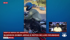 Bandidos exibem motos de luxo roubadas após arrastão em SP