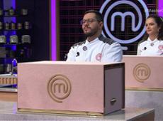 Caixa misteriosa no MasterChef apresenta café aos confeiteiros