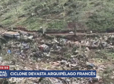 Passagem de ciclone devasta arquipélago francês