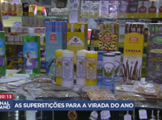 Brasileiros mostram suas superstições para a virada do ano