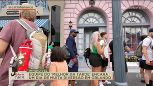 Personagens da Disney conversam com turistas? Alex desvenda mistério