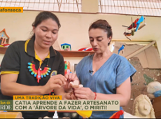 Catia Fonseca aprende a fazer artesanato com miriti | Melhor da Tarde