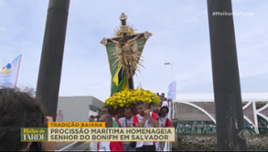 Lavagem no Bonfim une religiões em celebração tradicional na Bahia