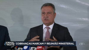 Cobranças marcam 1ª reunião ministerial de 2025