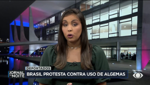 Deportados: Brasil protesta contra o uso de algemas