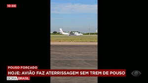 Avião faz pouso de emergência no Aeroporto de Sorocaba (SP)