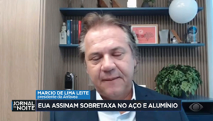 EUA assinam sobretaxa no aço e alumínio