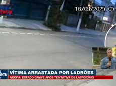 Vítima é arrastada por bandidos em carro após roubo, em SP