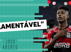 Cicinho lamenta envolvimento de Bruno Henrique em esquema de apostas