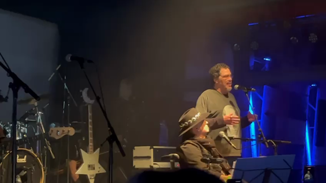 Casagrande: 'Eu to aqui vivo por causa do rock n'roll'
